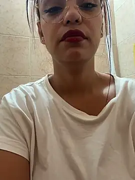 Sara-77 webcam