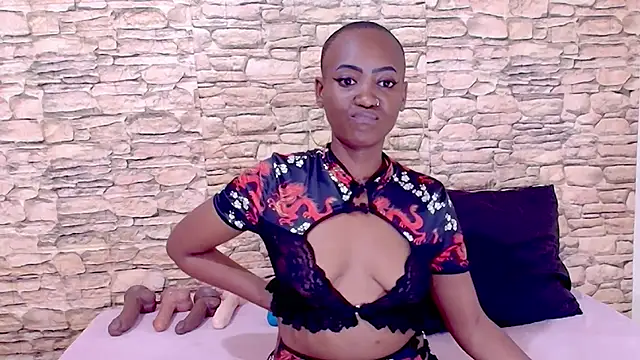EbonyOlive69 webcam