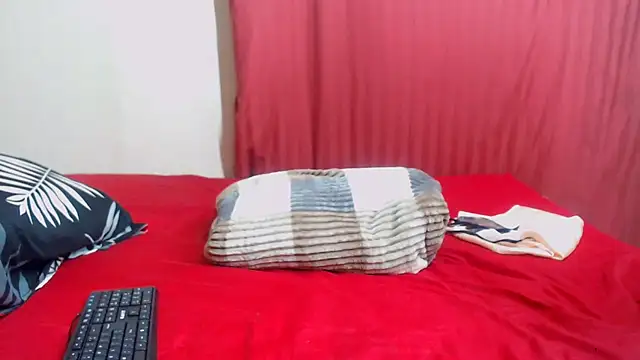 Juicyasss35xx webcam