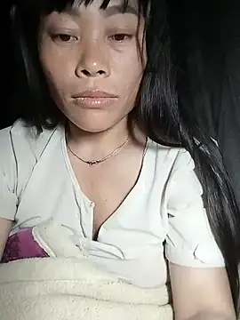 sena-baby2 live cam on StripChat