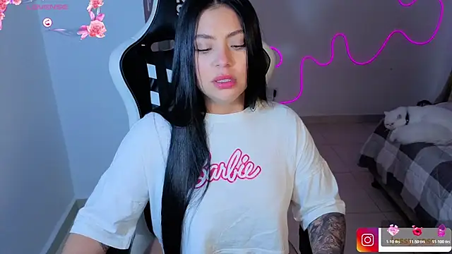 Victoryyy_ webcam