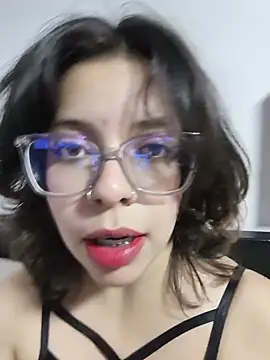 ScaraAndTomy webcam