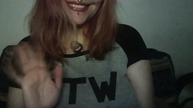 succuby_uwu webcam