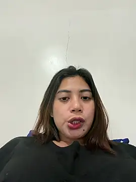 yourfcker_victoria live webcam