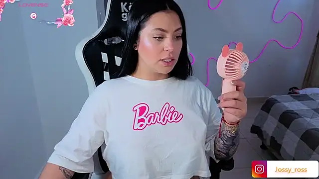 Victoryyy_ webcam