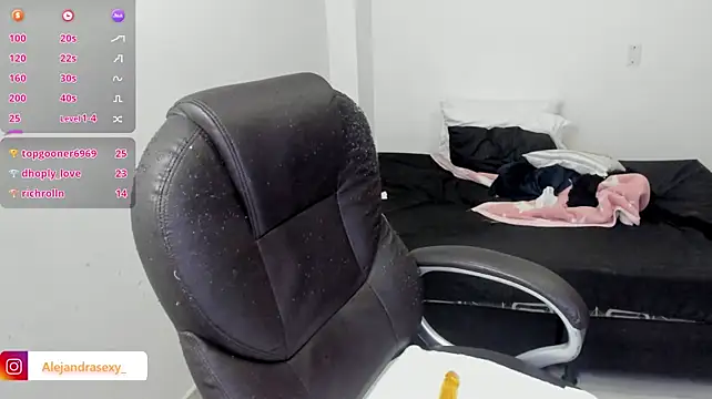 live porno cam Alejandra Milf 