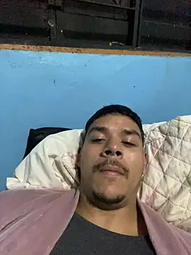 lucass366 live sex cam