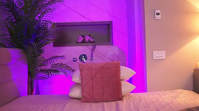 BiancaCain webcam