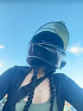 sophie_cute66 webcam