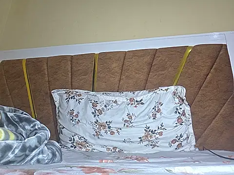 kisserhotter webcam