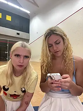 OliviaOcean69 live sex cam
