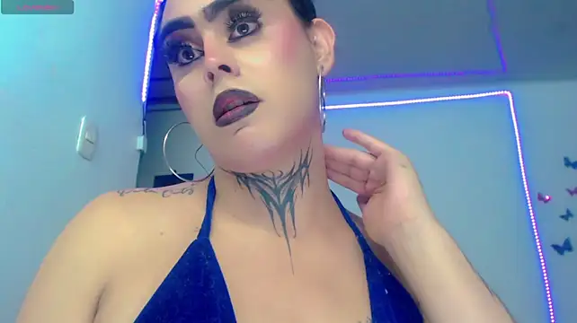 Perla_Hotcortes live webcam