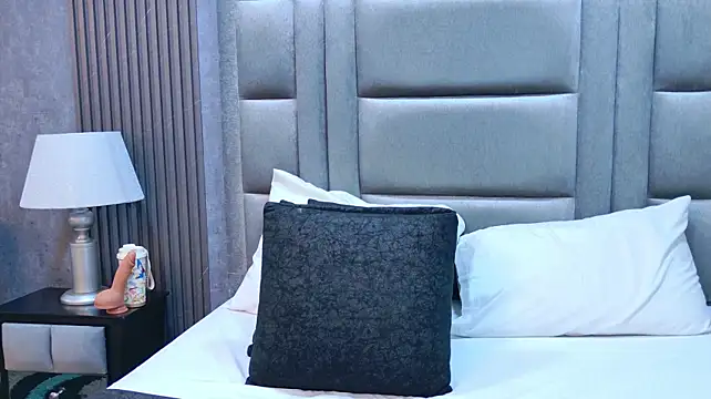 AmberBlacks webcam