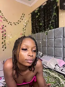 YourWetDream02 webcam
