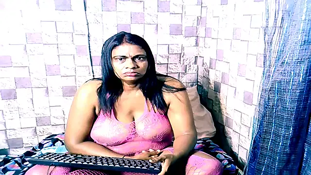 Sexymaturemilf01 webcam