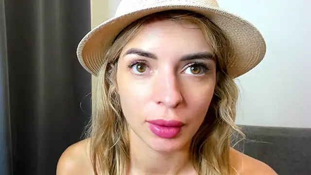 _ellen_meow_ webcam