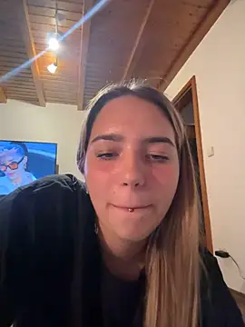 Naomi-Klein webcam