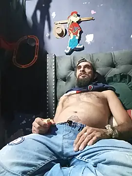 hairy_mannn webcam