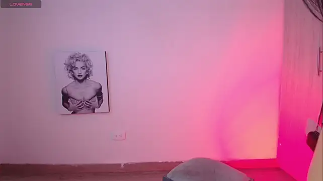 Millie_bobby webcam