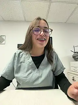 Sweet_Milaa1 webcam