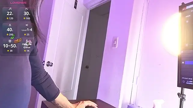 mistress_lilacorleone webcam