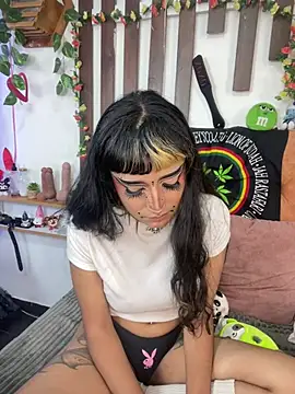 MeowMota_ webcam
