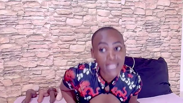 EbonyOlive69 webcam