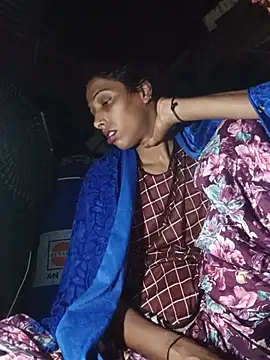 Pinki_thakur_1 live cam on StripChat