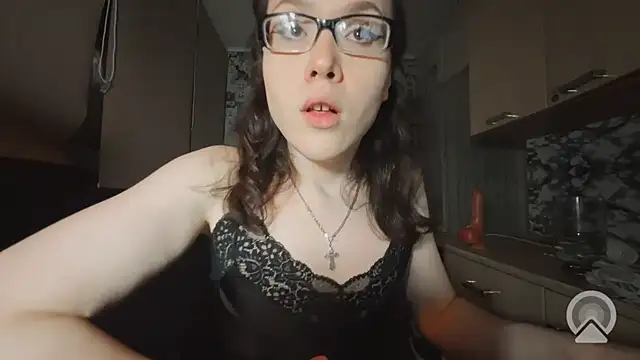 Модель: RachelSav
