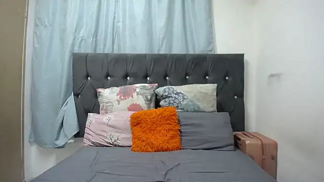 BootySoYummyX webcam