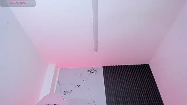chloemuaak (T teen) - Make me hard