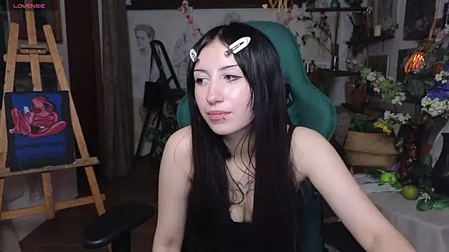 EffieMeowley webcam