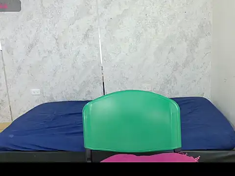 paulina_0_ (F teen) - SHOW TITS + ASS