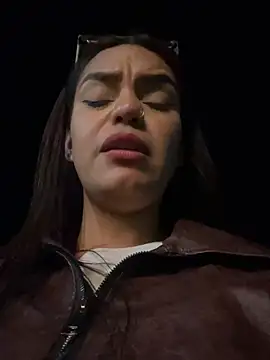 Sara-77 webcam