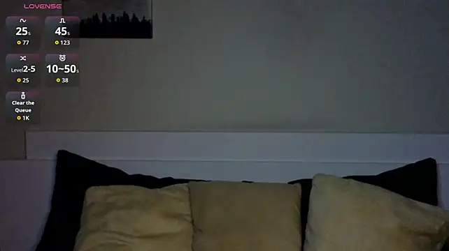 JulietteRain live sex cam