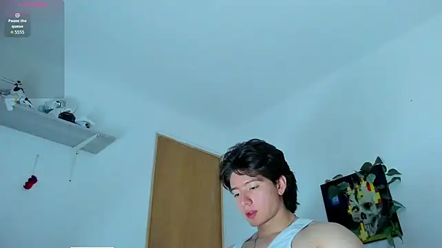 AngelBennet_ webcam