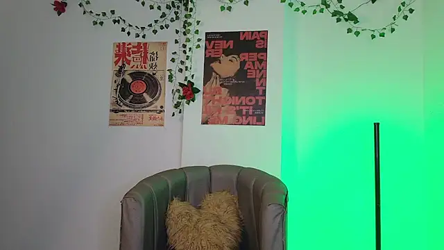 CoralieBronson webcam