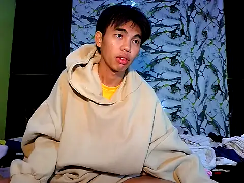 urfemboy_cummer webcam