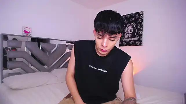 Jyansexy___555 webcam