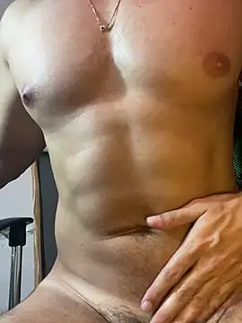 magnumchris live cam on StripChat