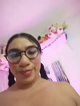 Tiffannyyy webcam