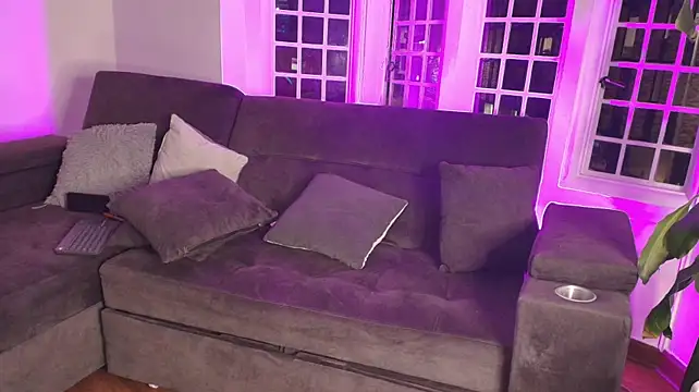 Aliciawonderxx webcam
