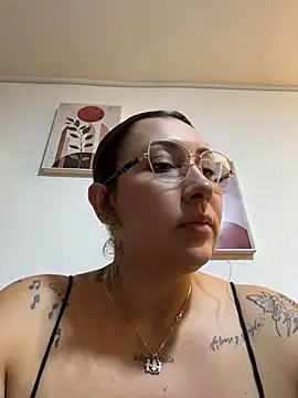 KittyObsession live sex cam