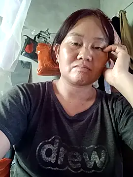 GinieBaby live cam on StripChat