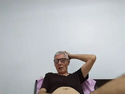 BIGUNCUTHARDCOCK webcam