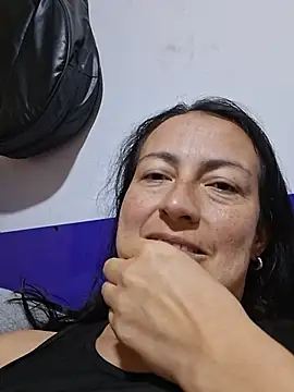 Lauryn_Jones webcam