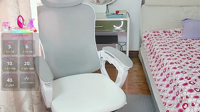 钢琴老师 寂寞 喜欢刺激 大尺度PVT/C2CPiano Teacher | 164cm, 48kg, 34E Cup | Loves Excitement | Explic