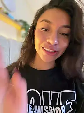 CocoaGigiMuse webcam