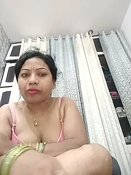 Cute-Janvi20 webcam