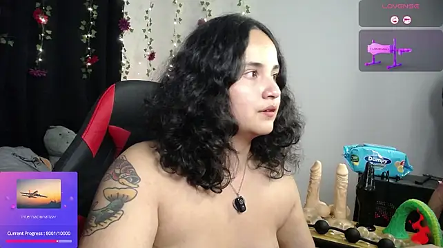 IncognitoLive1 webcam